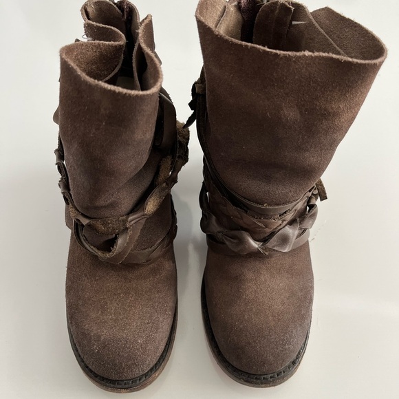 Freebird FB CAIRO Dark Brown Ankle Booties with Braided Straps - Picture 6 of 11